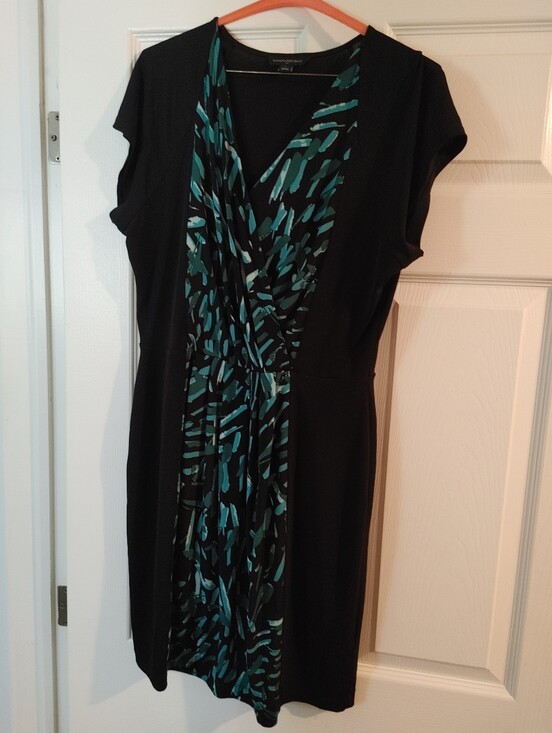 Banana Republic Dresses & Skirts - Faux Wrap Dress With Abstract Teal Pattern - Banana Republic